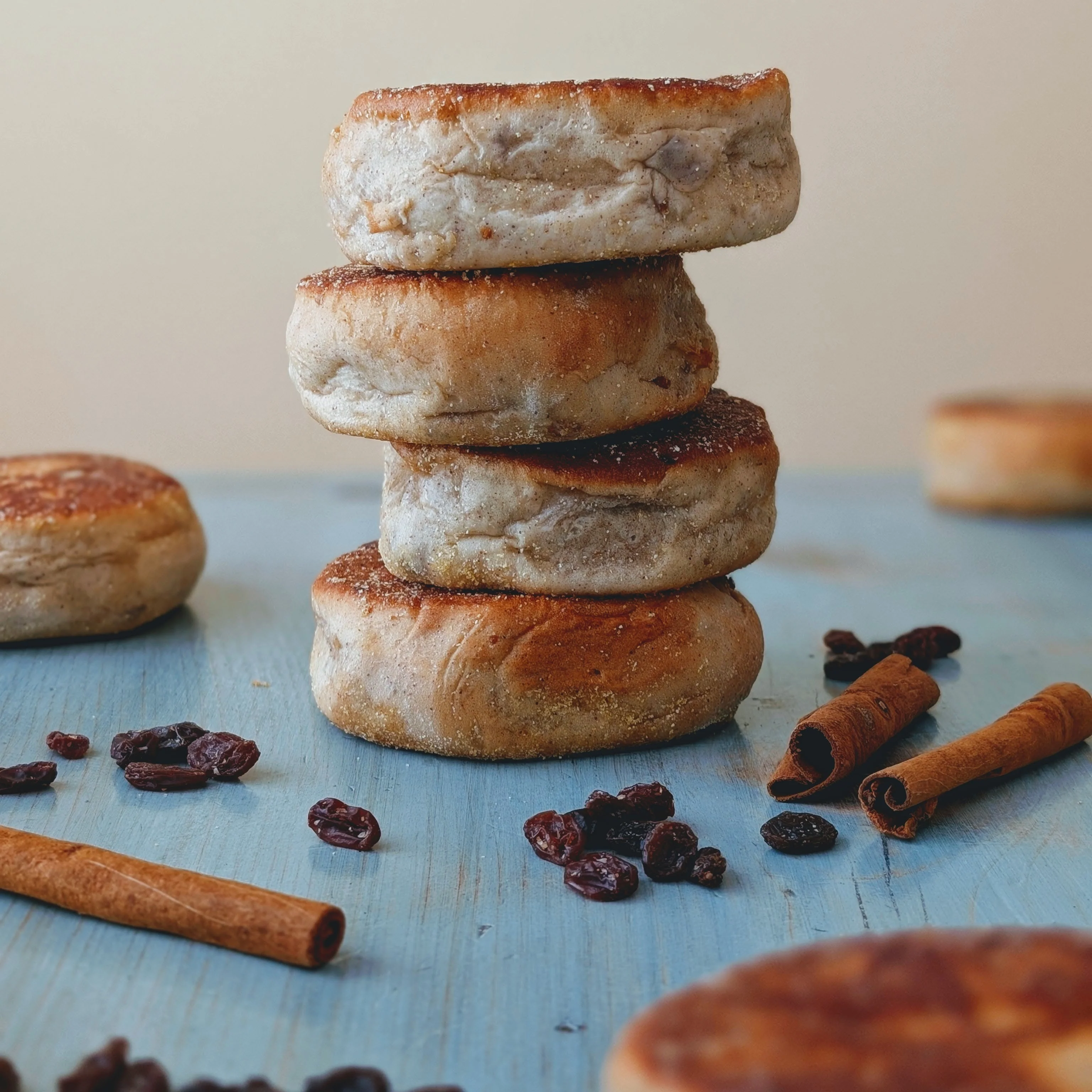 Cinnamon Raisin English Muffins (4-pack)